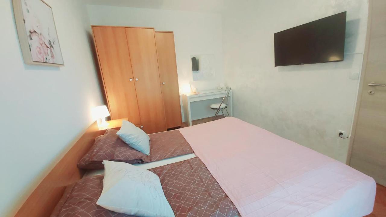 Apartments Lidija Umag Ngoại thất bức ảnh